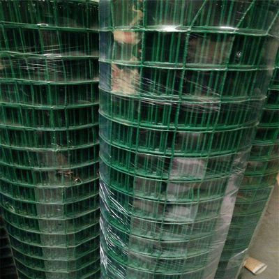 广州养殖围栏网与高速公路围栏网价格分析 荷兰网隔离栅的应用展望